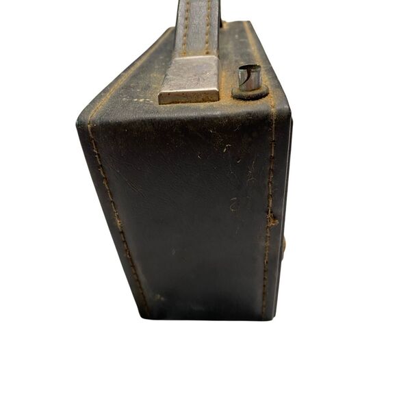 Vintage Midland International Two Band Solid State AM FM Portable Radio Black - Picture 3 of 11